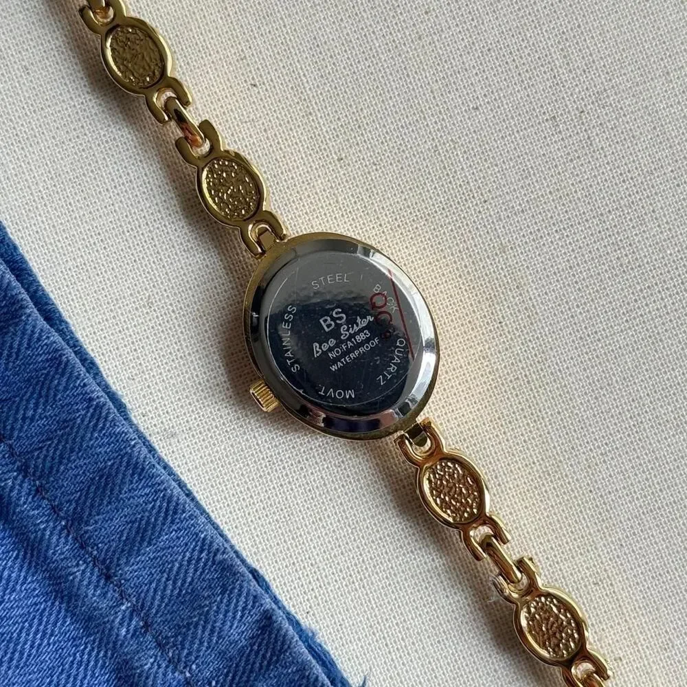 y2k cute gold round stainless steel quartz green stone charm watch